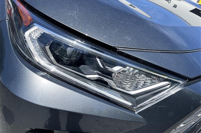 2021 Toyota RAV4 Hybrid XSE - Photo 31