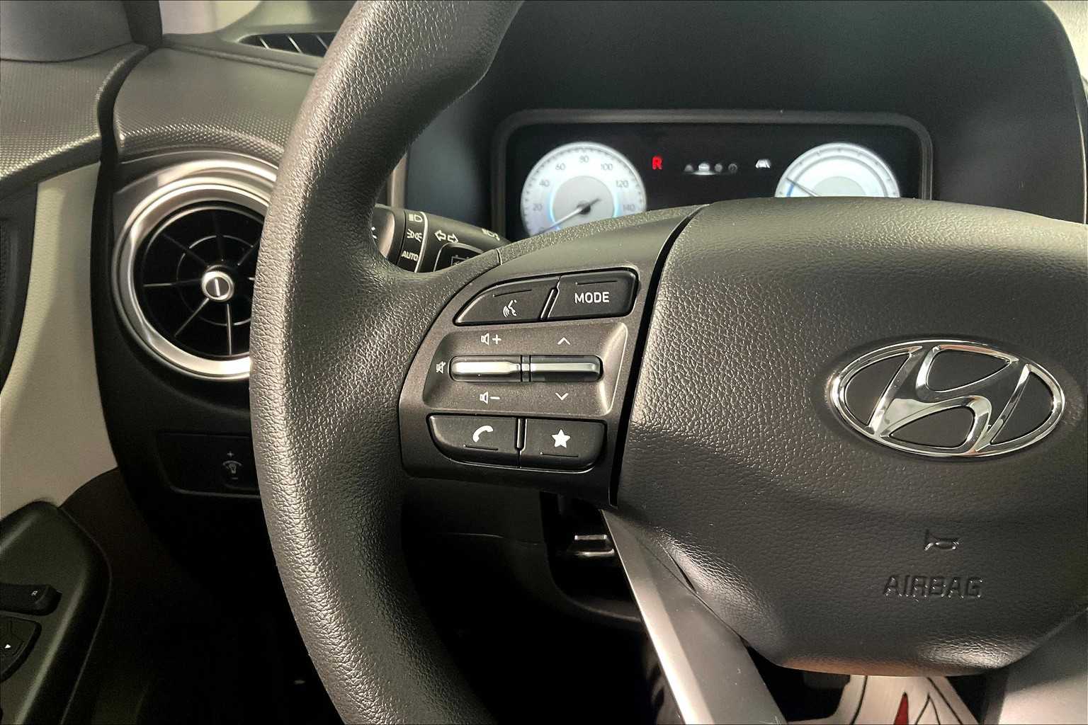 2023 Hyundai Kona Electric SE - Photo 22