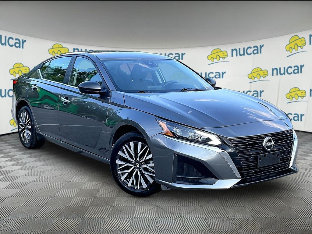 2025 Nissan Altima 2.5 SV