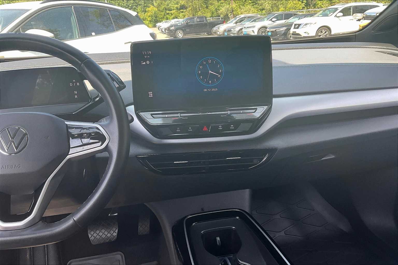 2023 Volkswagen ID.4 Pro - Photo 18