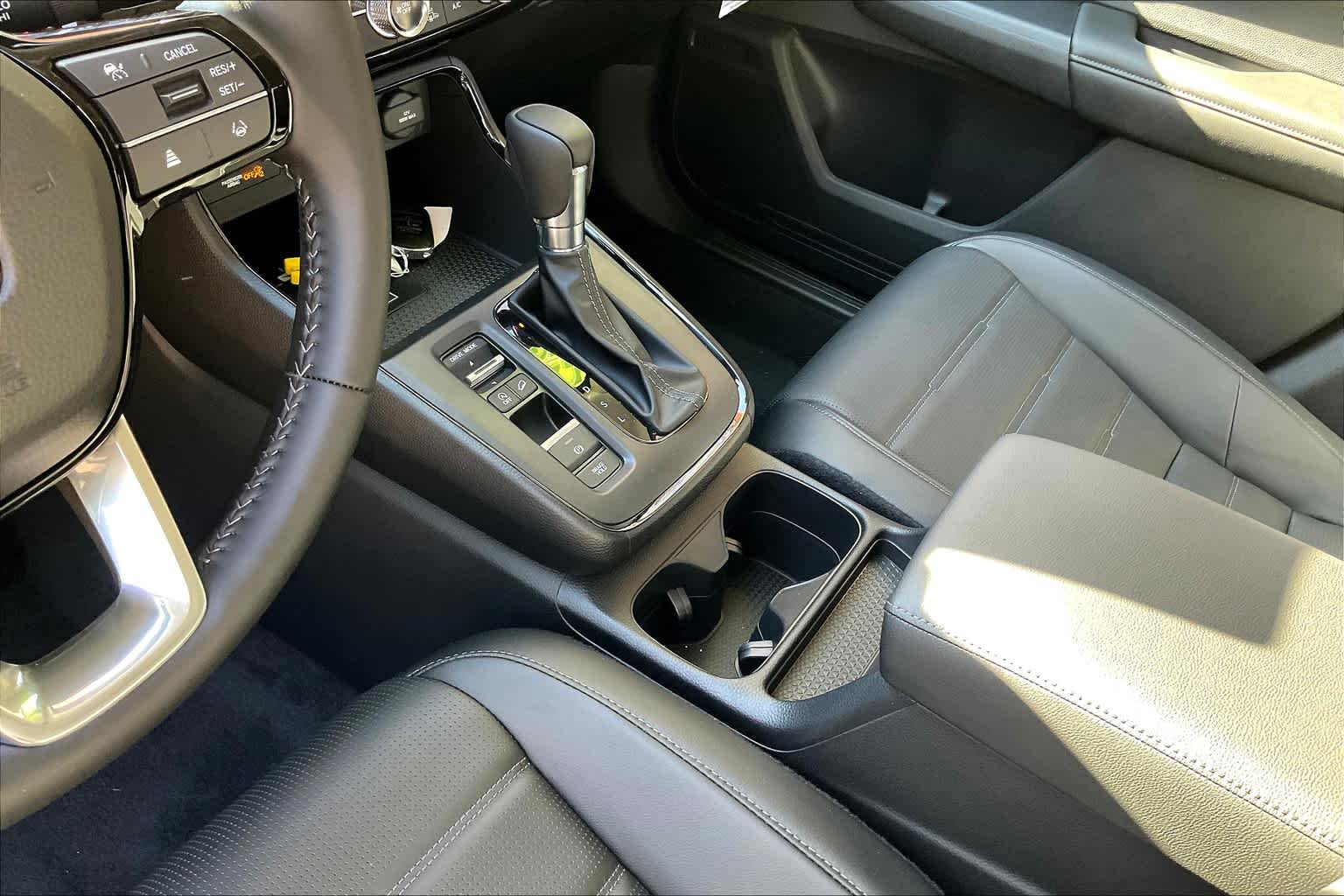 2025 Honda CR-V EX-L - Photo 14