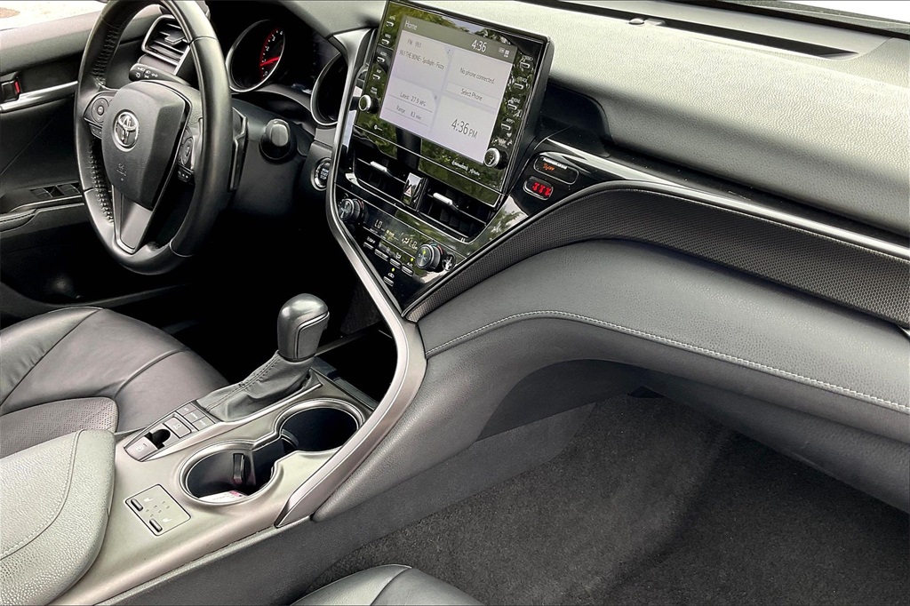2023 Toyota Camry XSE - Photo 13