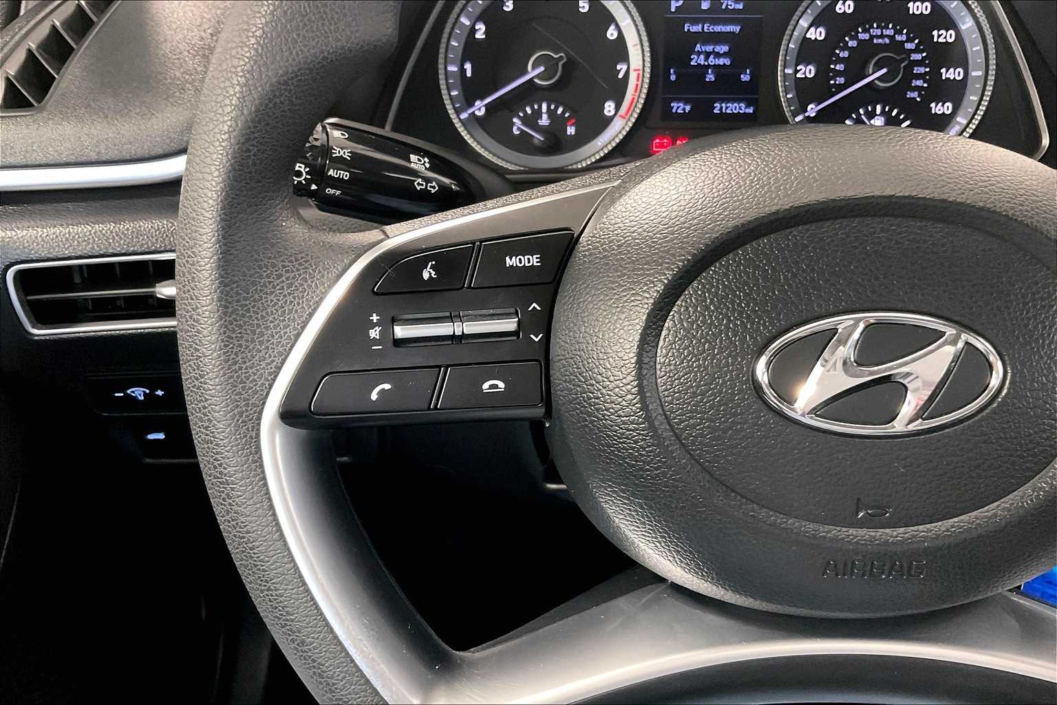 2022 Hyundai Sonata SE - Photo 22