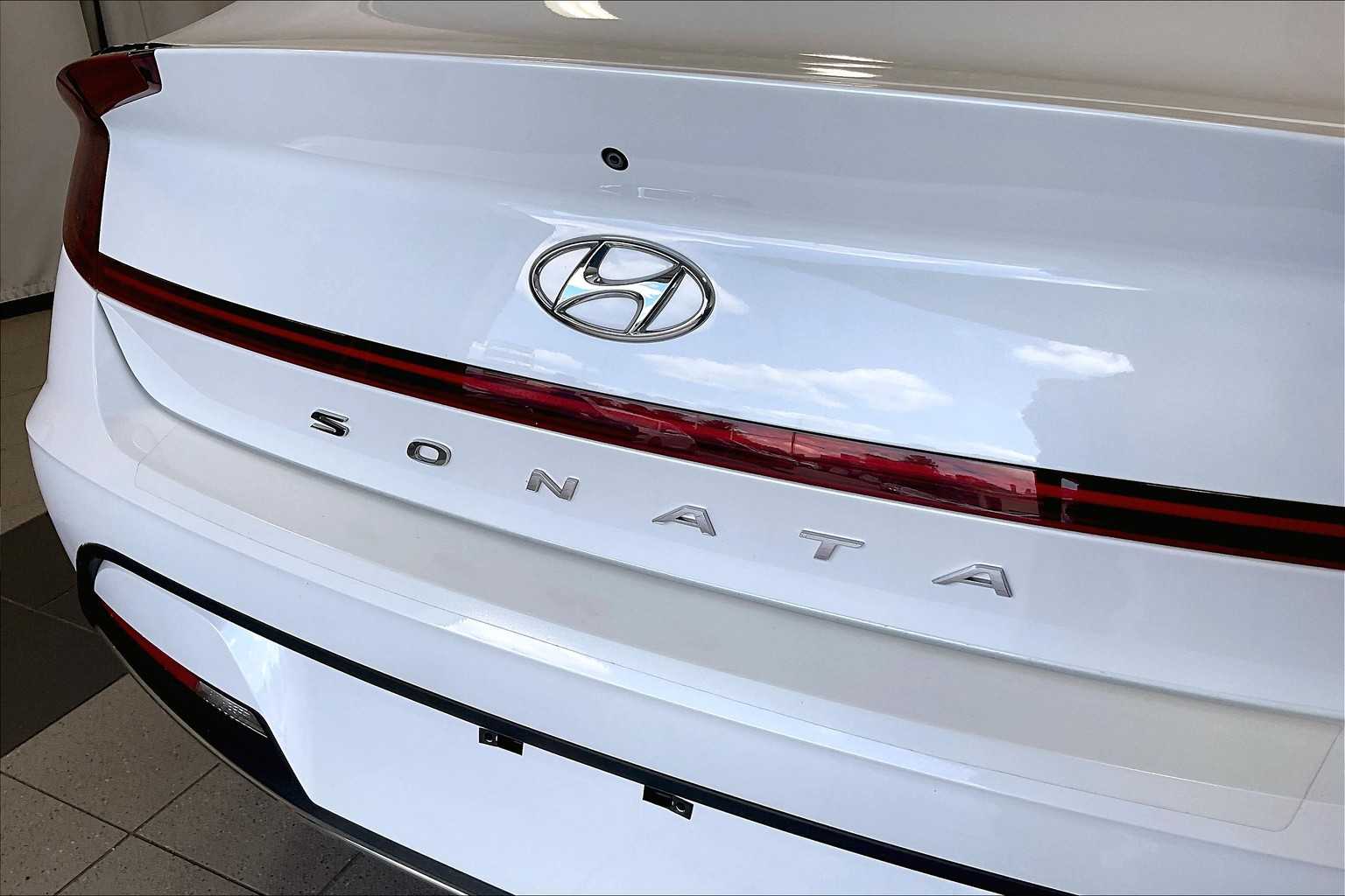 2022 Hyundai Sonata SE - Photo 28