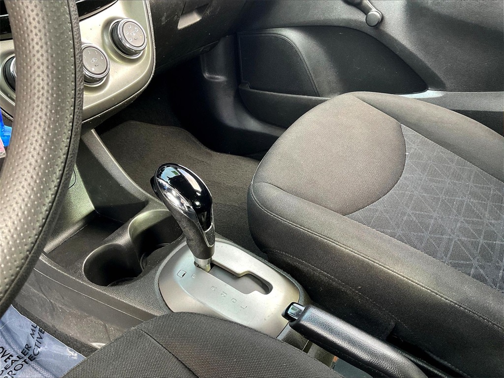 2019 Chevrolet Spark LS - Photo 19