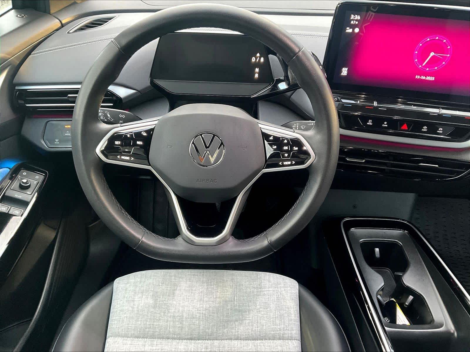 2023 Volkswagen ID.4 Pro - Photo 17