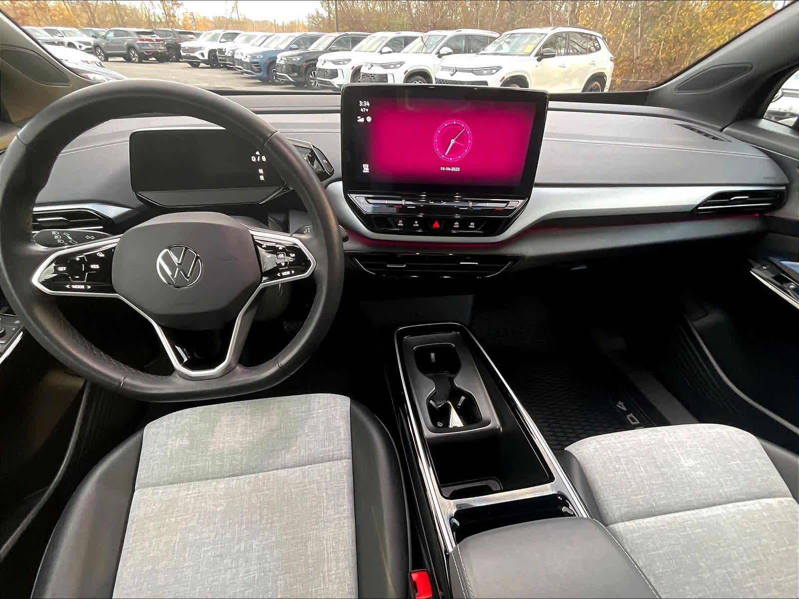 2023 Volkswagen ID.4 Pro - Photo 21