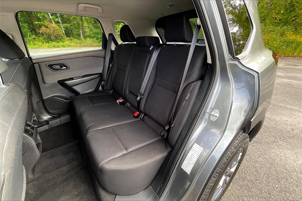 2023 Nissan Rogue S - Photo 24