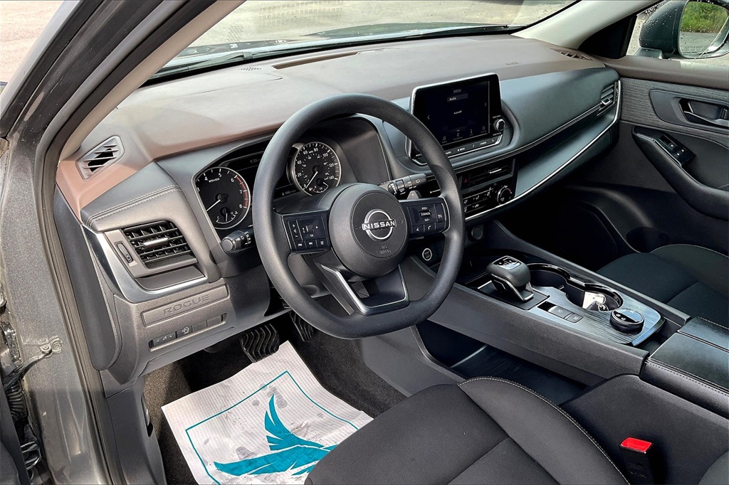 2023 Nissan Rogue S - Photo 8