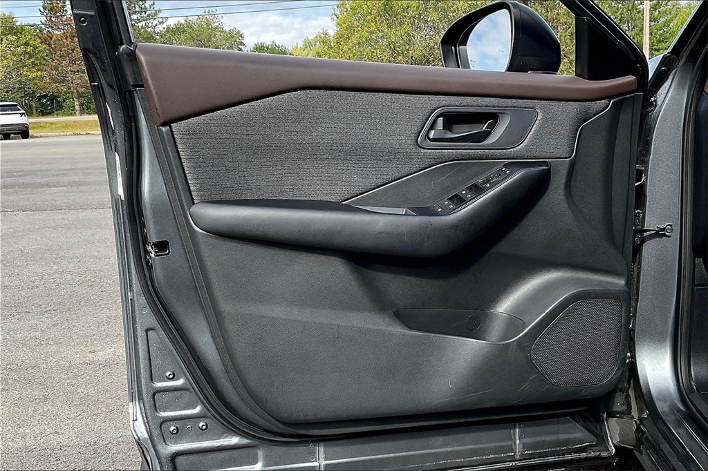 2023 Nissan Rogue S - Photo 9