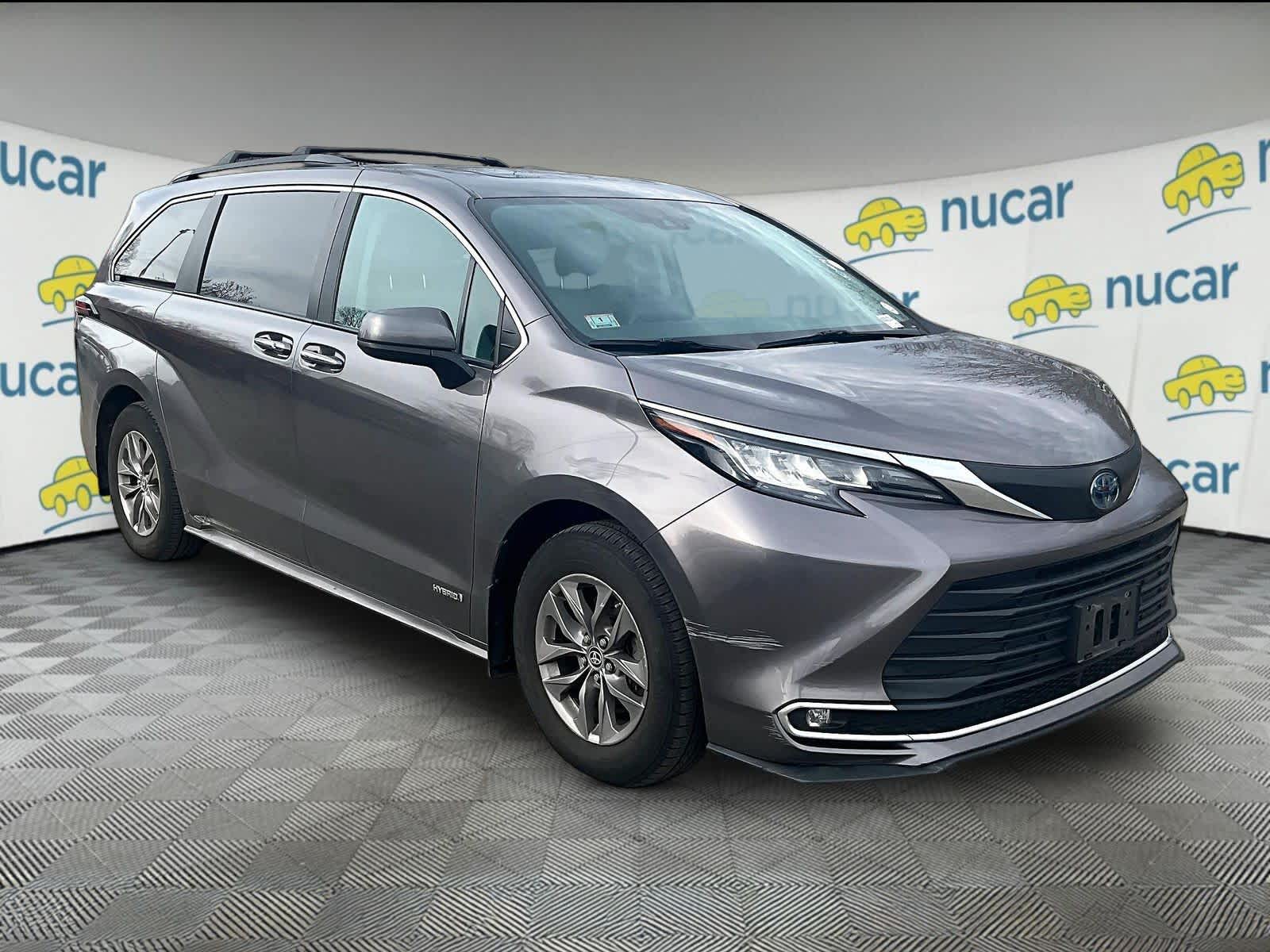 2021 Toyota Sienna XLE