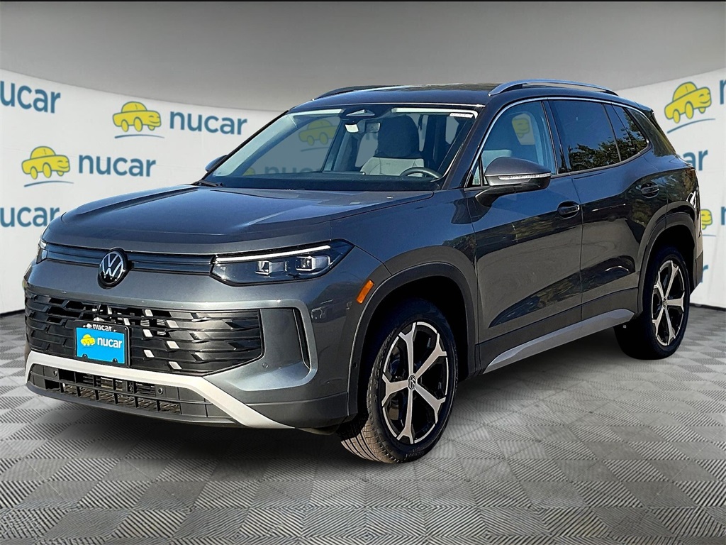 2025 Volkswagen Tiguan 2.0T SE - Photo 4