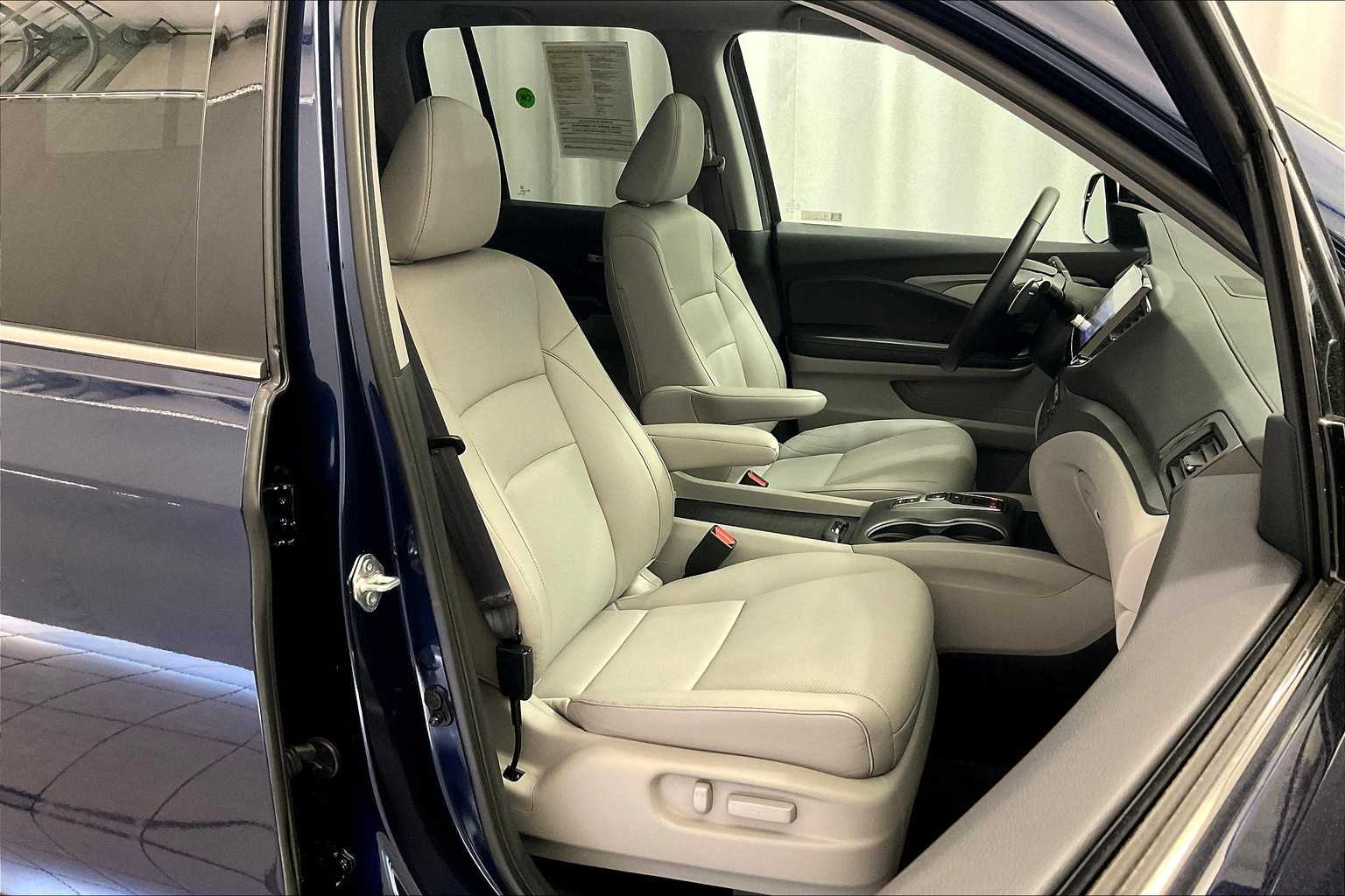 2022 Honda Ridgeline RTL-E - Photo 11
