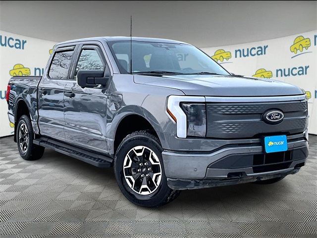 2023 Ford F-150 Lightning XLT