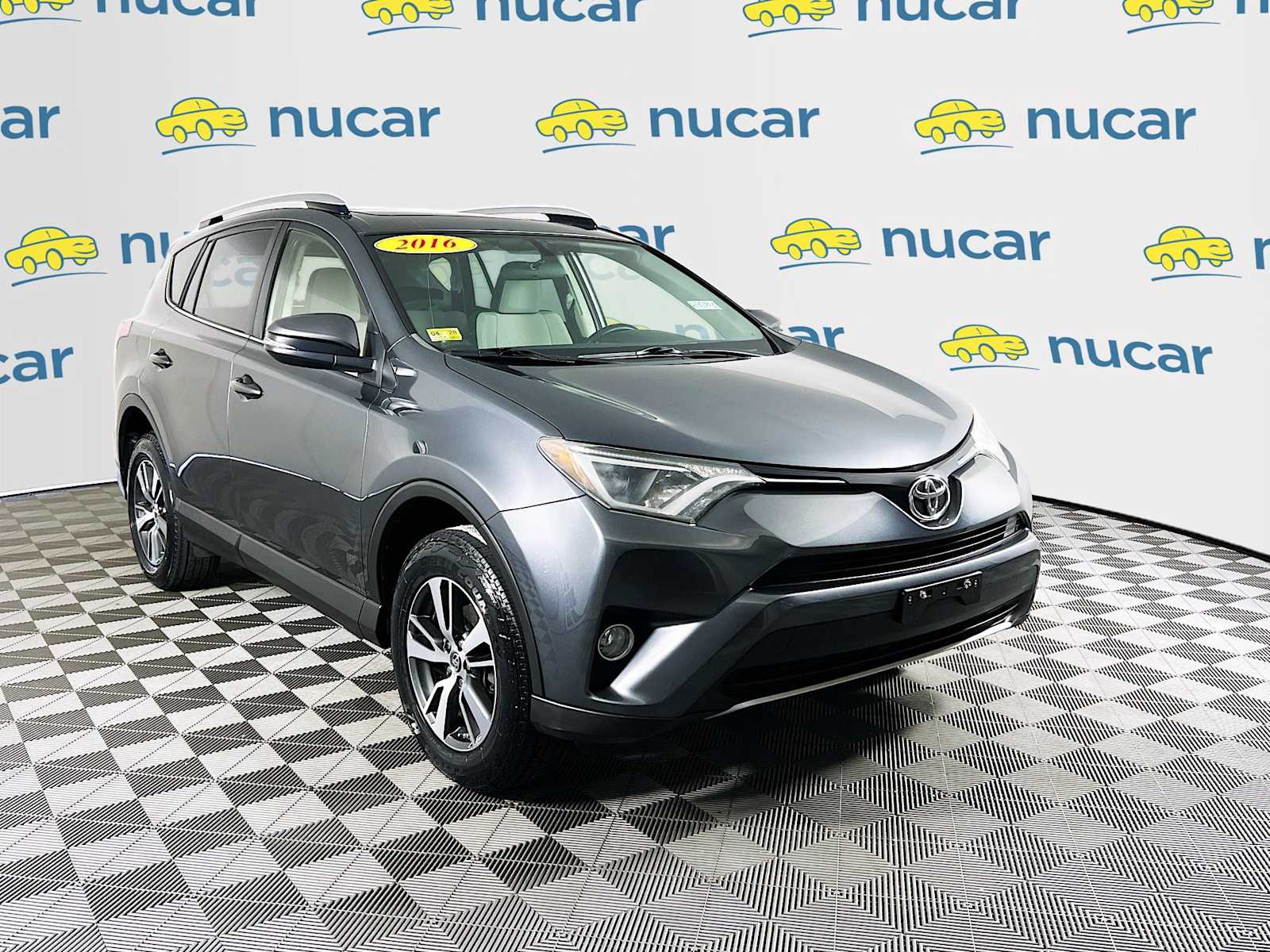 2016 Toyota RAV4 XLE