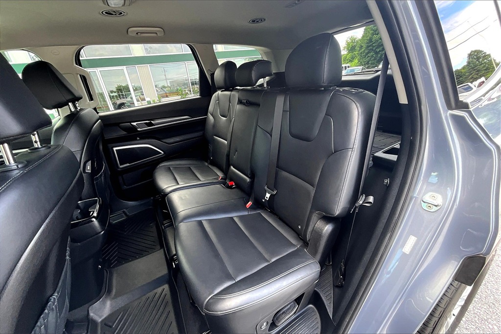 2022 Kia Telluride LX - Photo 15