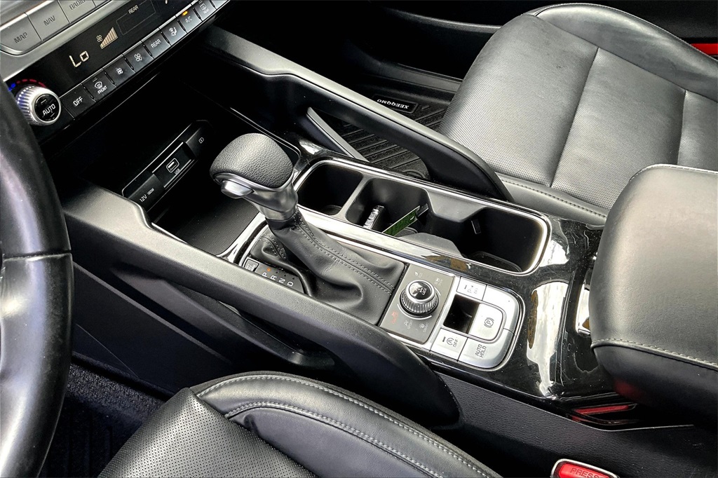 2022 Kia Telluride LX - Photo 21