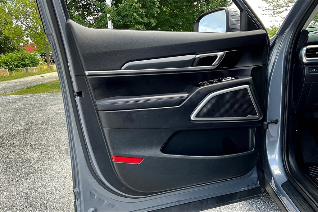 2022 Kia Telluride LX - Photo 9