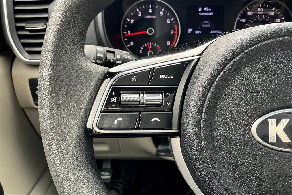 2022 Kia Sportage LX - Photo 21