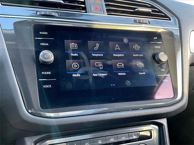 2024 Volkswagen Tiguan 2.0T S - Photo 18