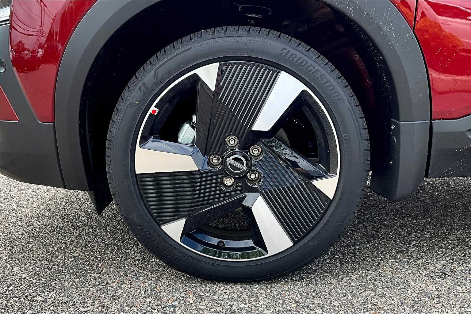 2025 Nissan Kicks SR - Photo 8