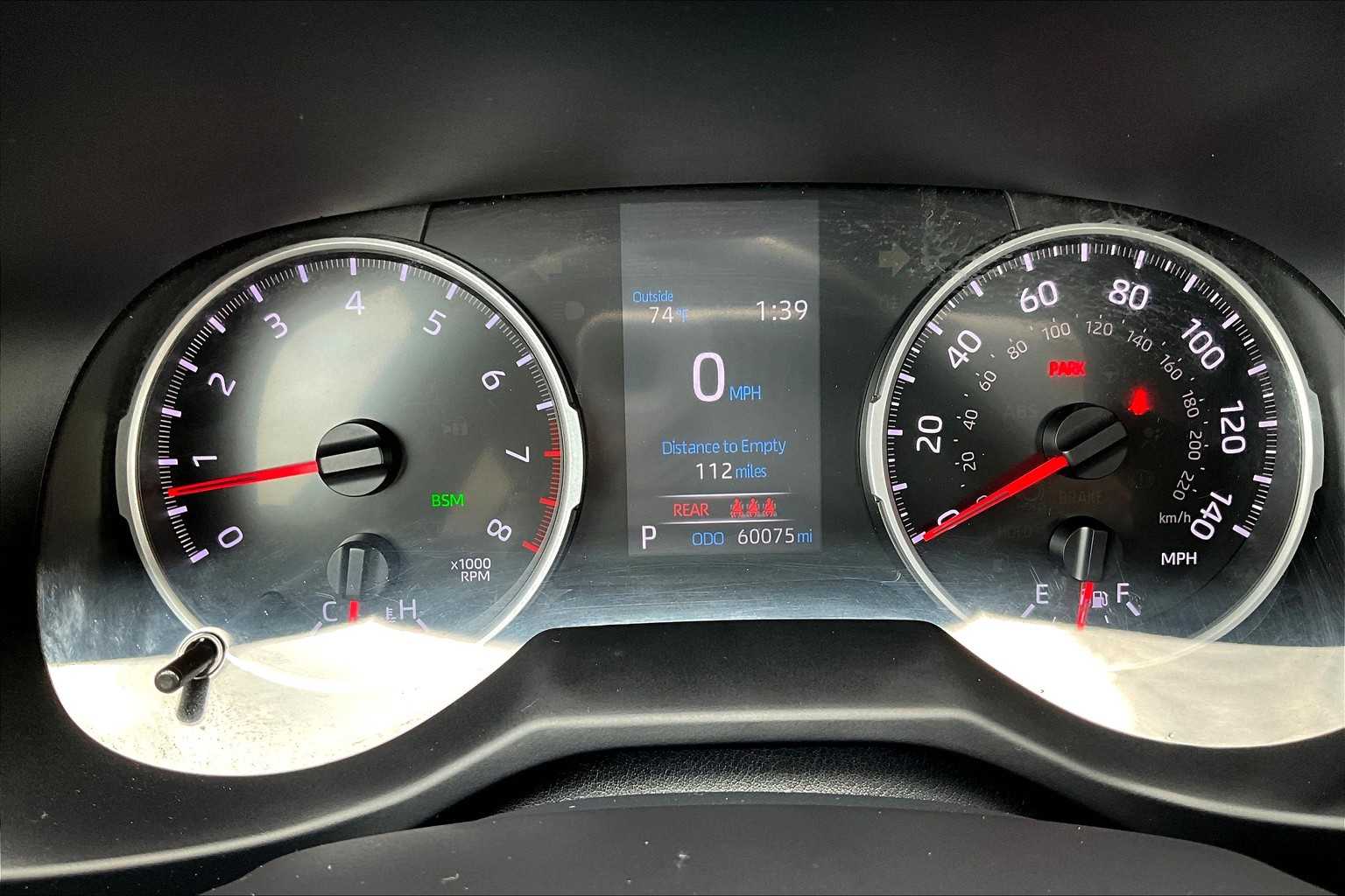 2021 Toyota RAV4 XLE - Photo 25