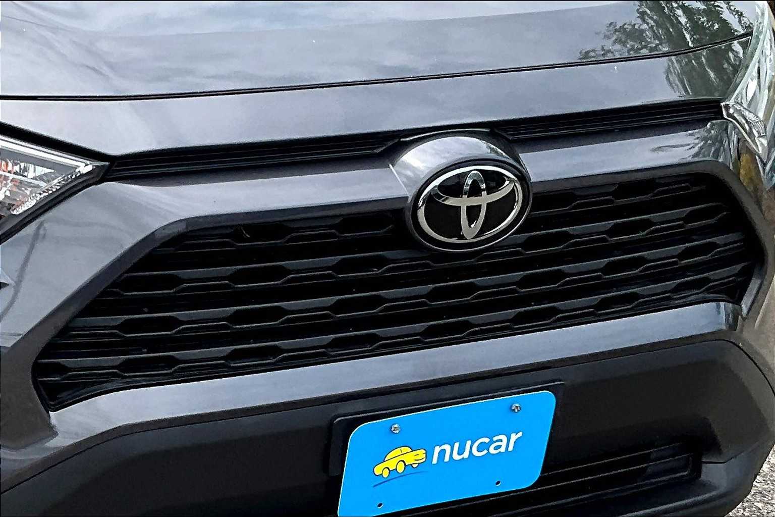 2021 Toyota RAV4 XLE - Photo 31