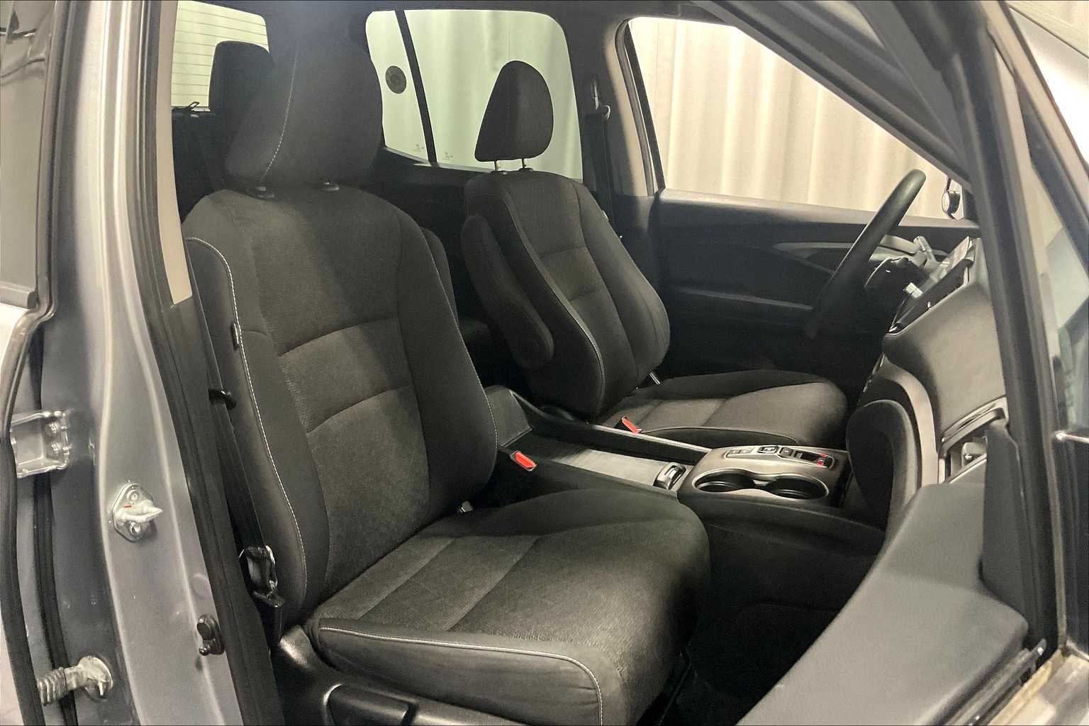 2021 Honda Ridgeline Sport - Photo 11
