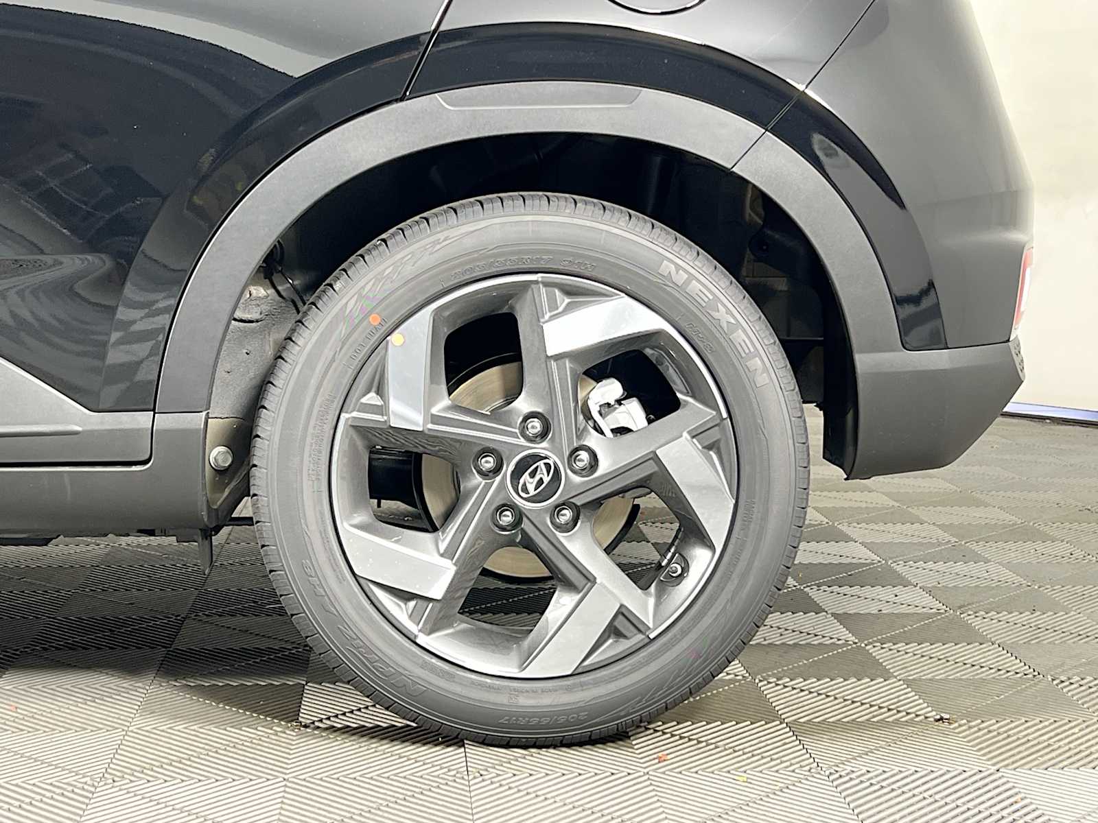 2026 Hyundai Venue SEL - Photo 18