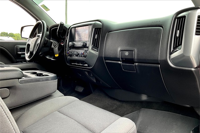 2017 Chevrolet Silverado 1500 LT - Photo 13
