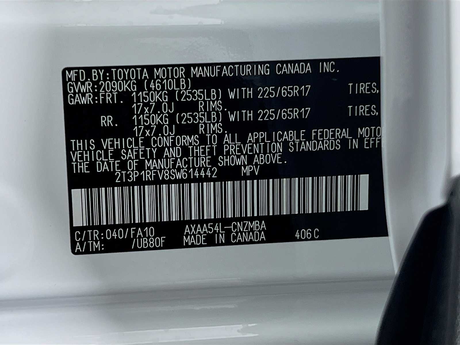 2025 Toyota RAV4 XLE - Photo 20