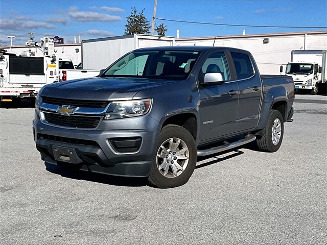2018 Chevrolet Colorado LT - Photo 2