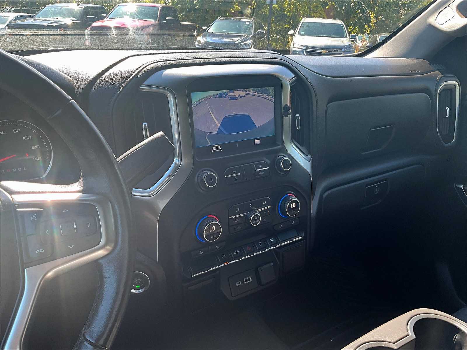 2019 Chevrolet Silverado 1500 LT - Photo 17