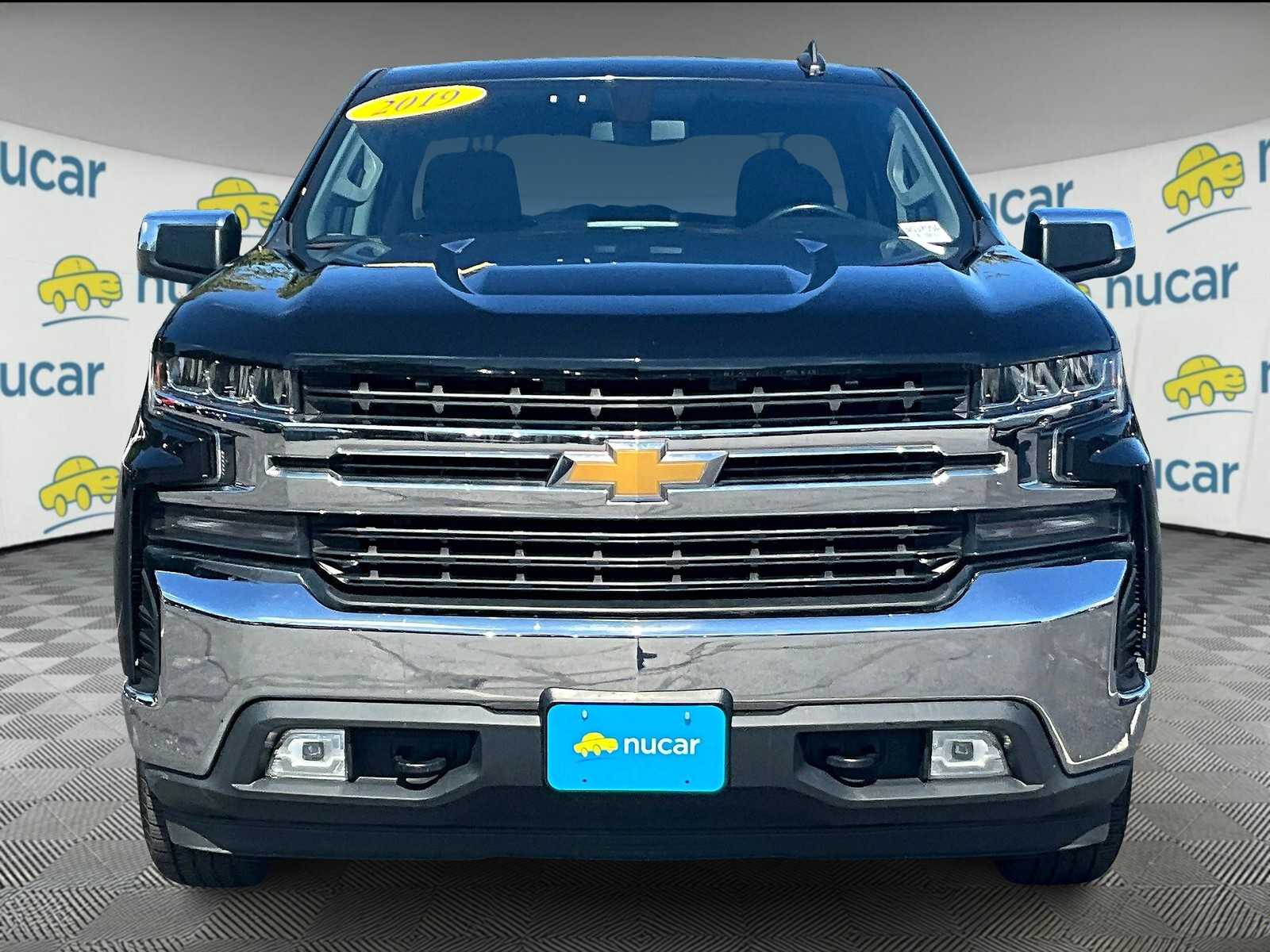 2019 Chevrolet Silverado 1500 LT - Photo 2