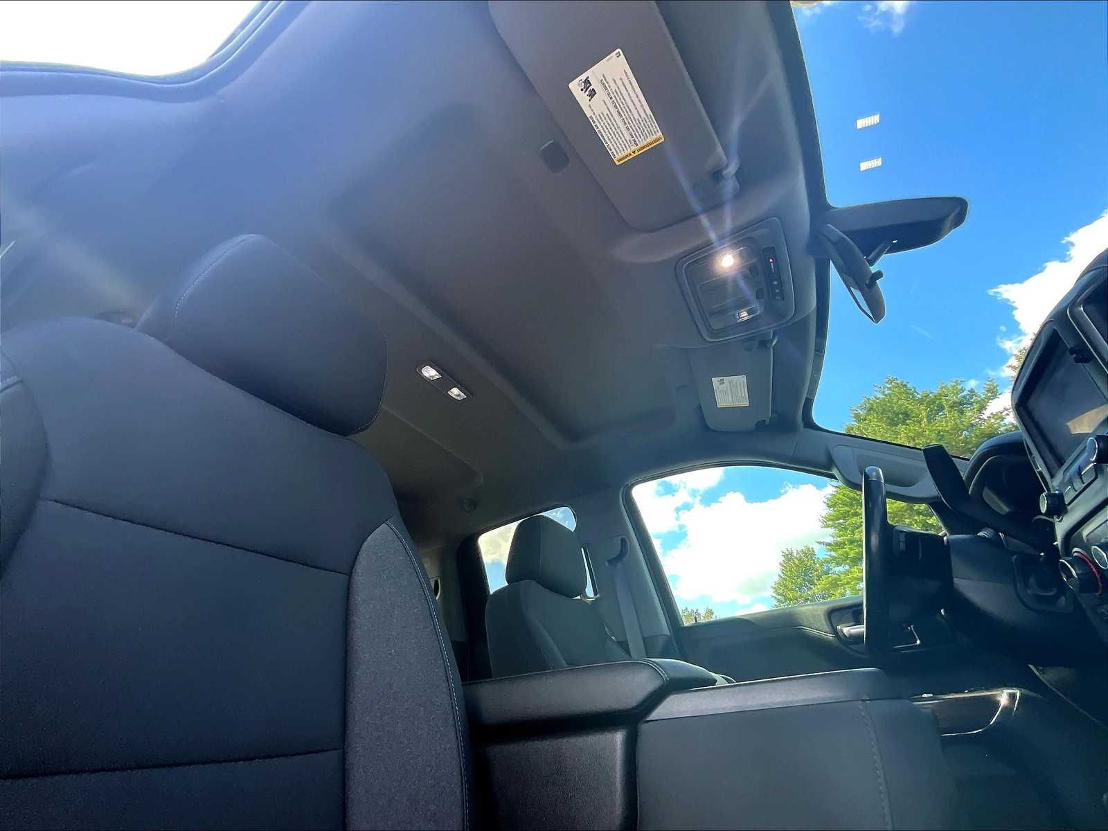 2019 Chevrolet Silverado 1500 LT - Photo 22