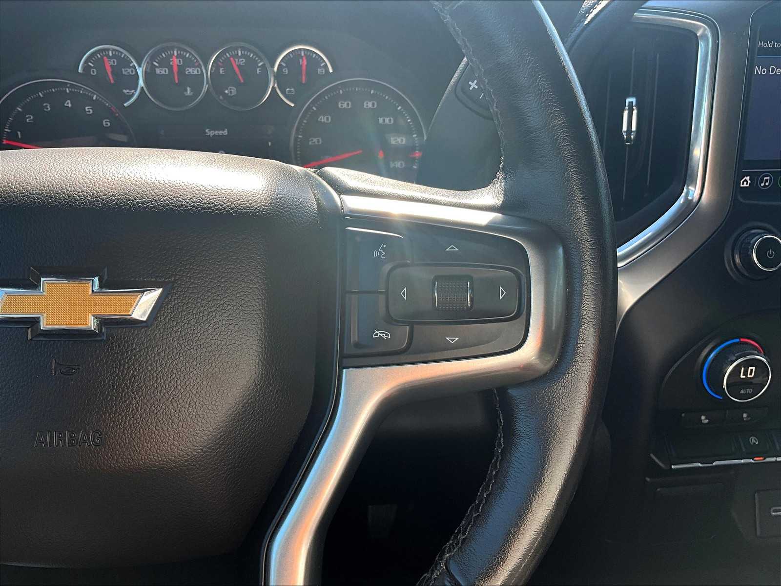 2019 Chevrolet Silverado 1500 LT - Photo 24