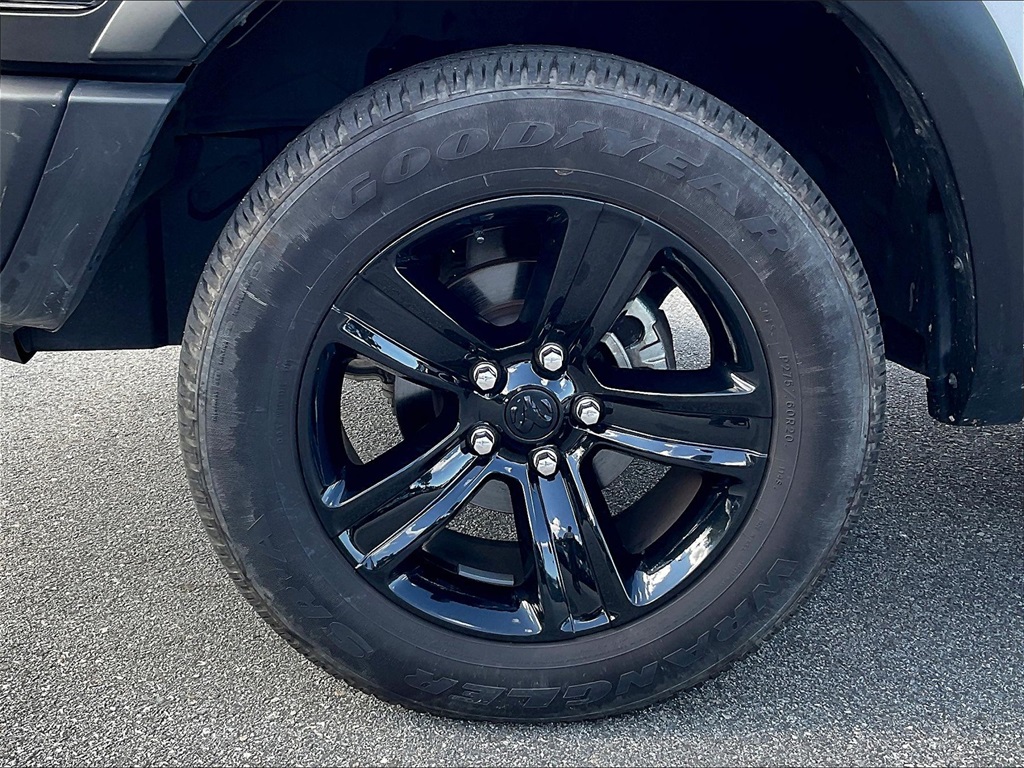 2024 Ram 1500 Classic Warlock - Photo 7