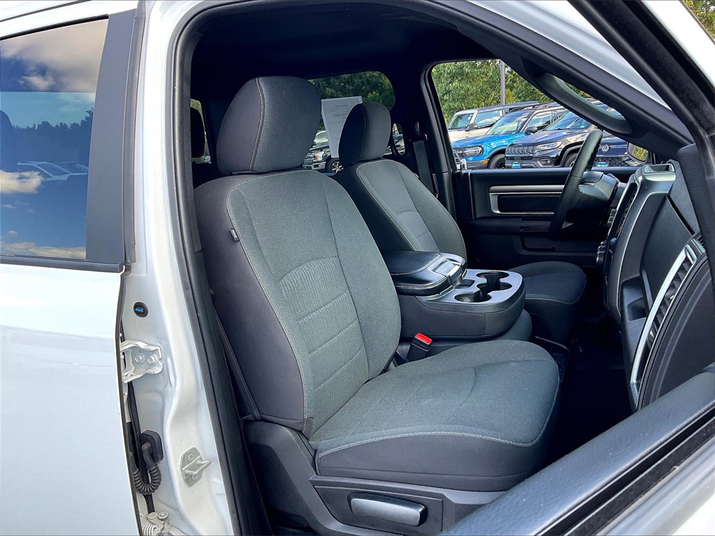 2024 Ram 1500 Classic Warlock - Photo 10