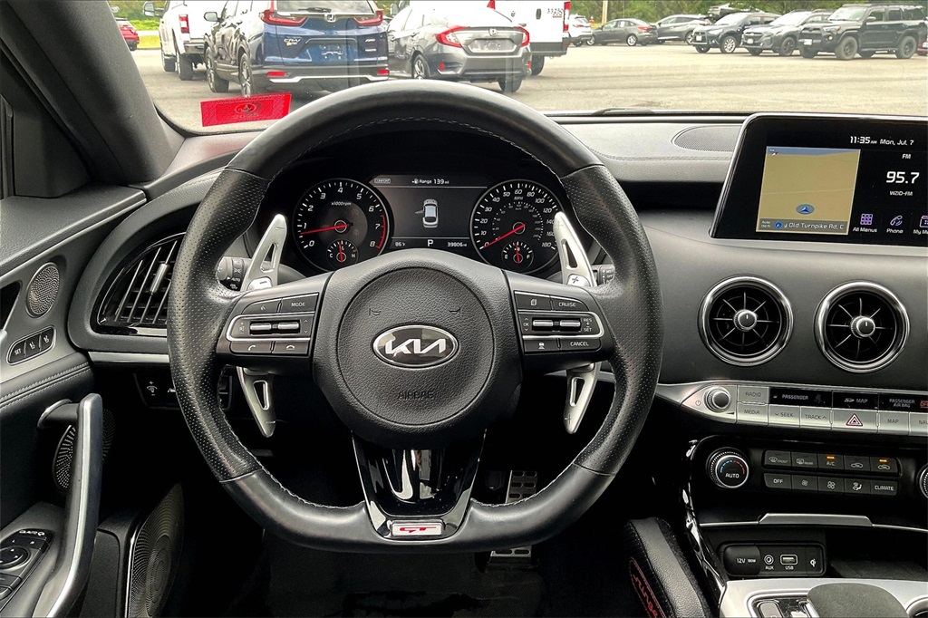 2020 Kia Stinger GT2 - Photo 16