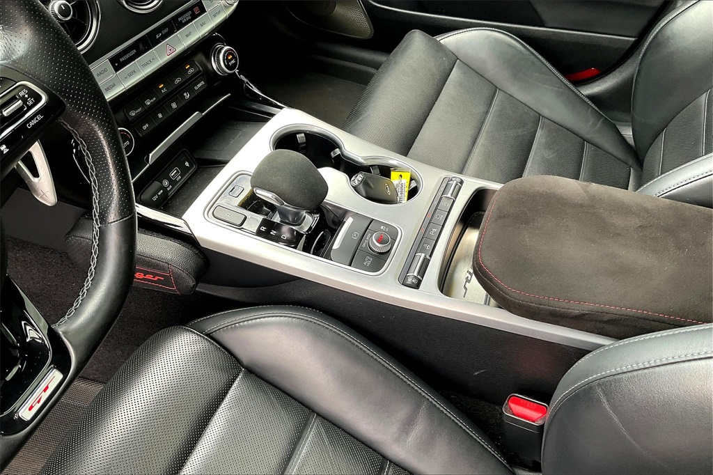 2020 Kia Stinger GT2 - Photo 19