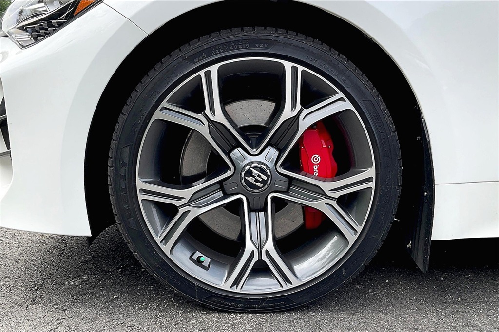 2020 Kia Stinger GT2 - Photo 21