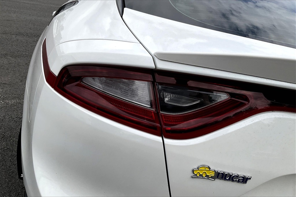 2020 Kia Stinger GT2 - Photo 33
