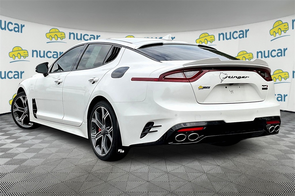 2020 Kia Stinger GT2 - Photo 4