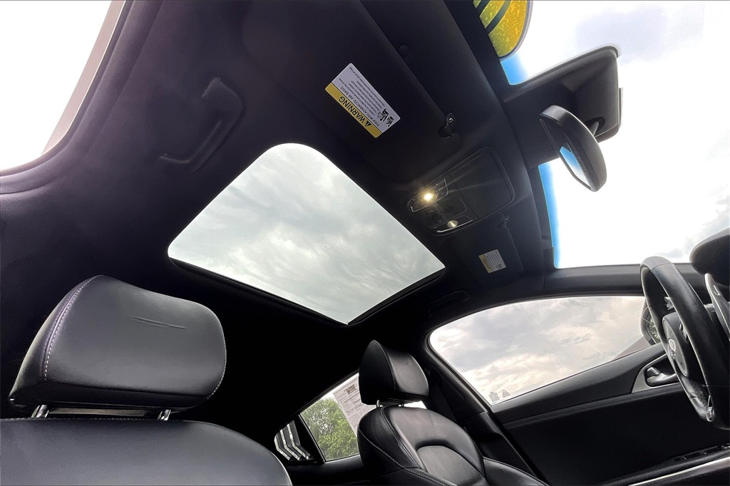 2020 Kia Stinger GT2 - Photo 7