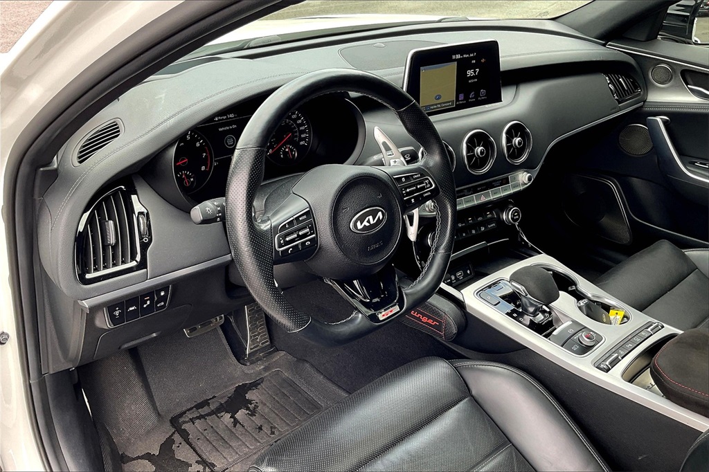 2020 Kia Stinger GT2 - Photo 8