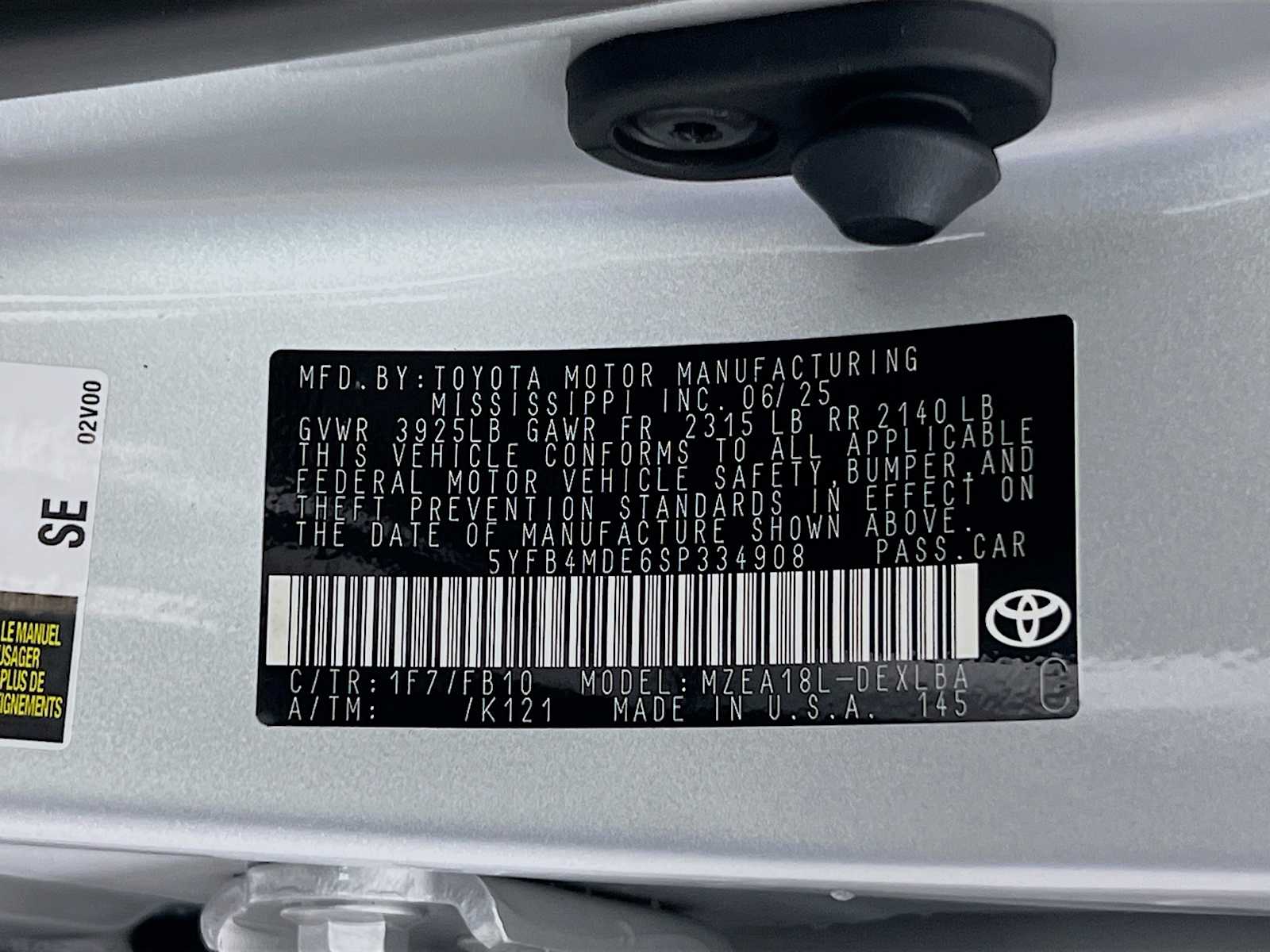 2025 Toyota Corolla LE - Photo 19