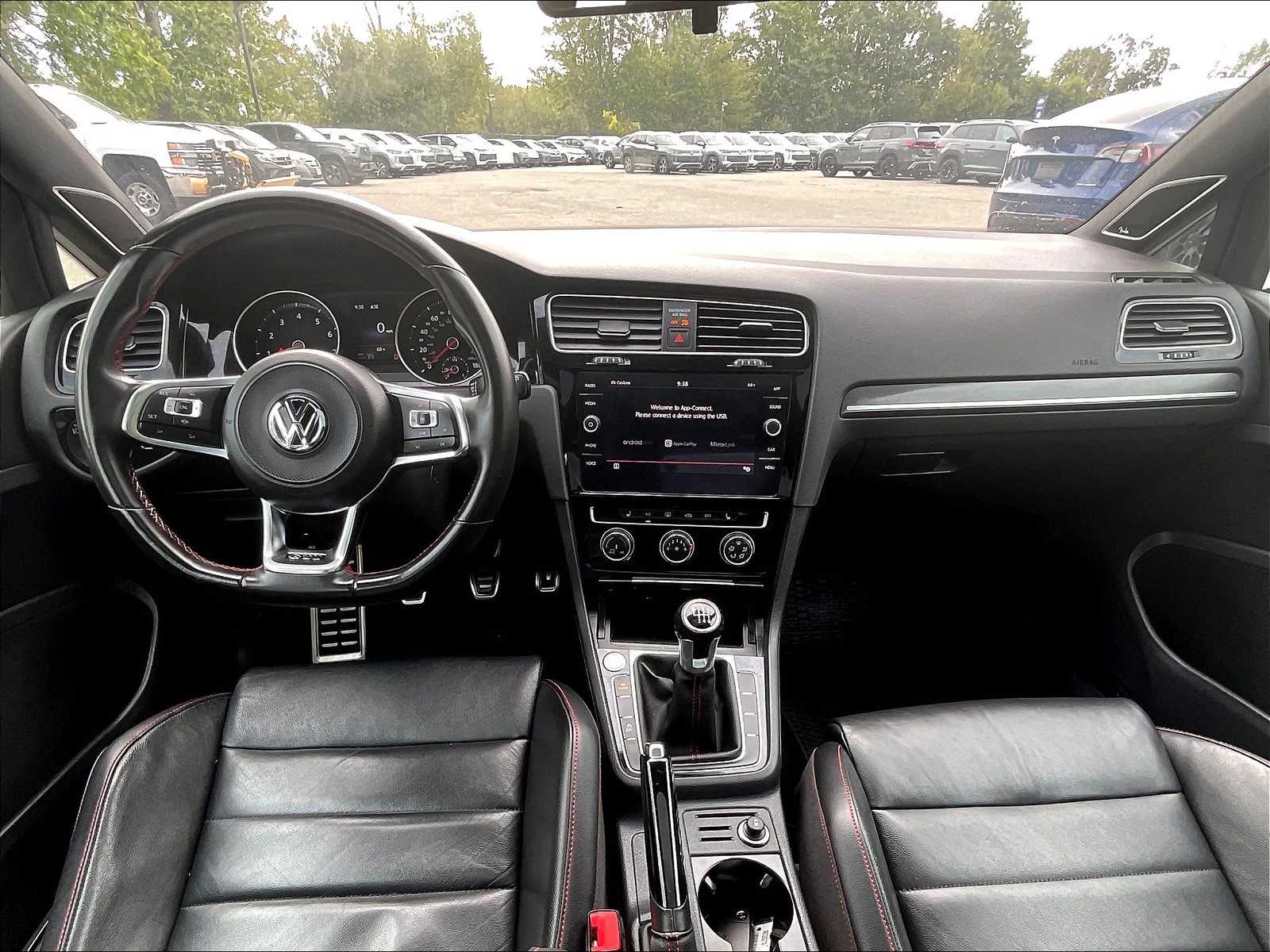 2019 Volkswagen Golf GTI SE - Photo 21