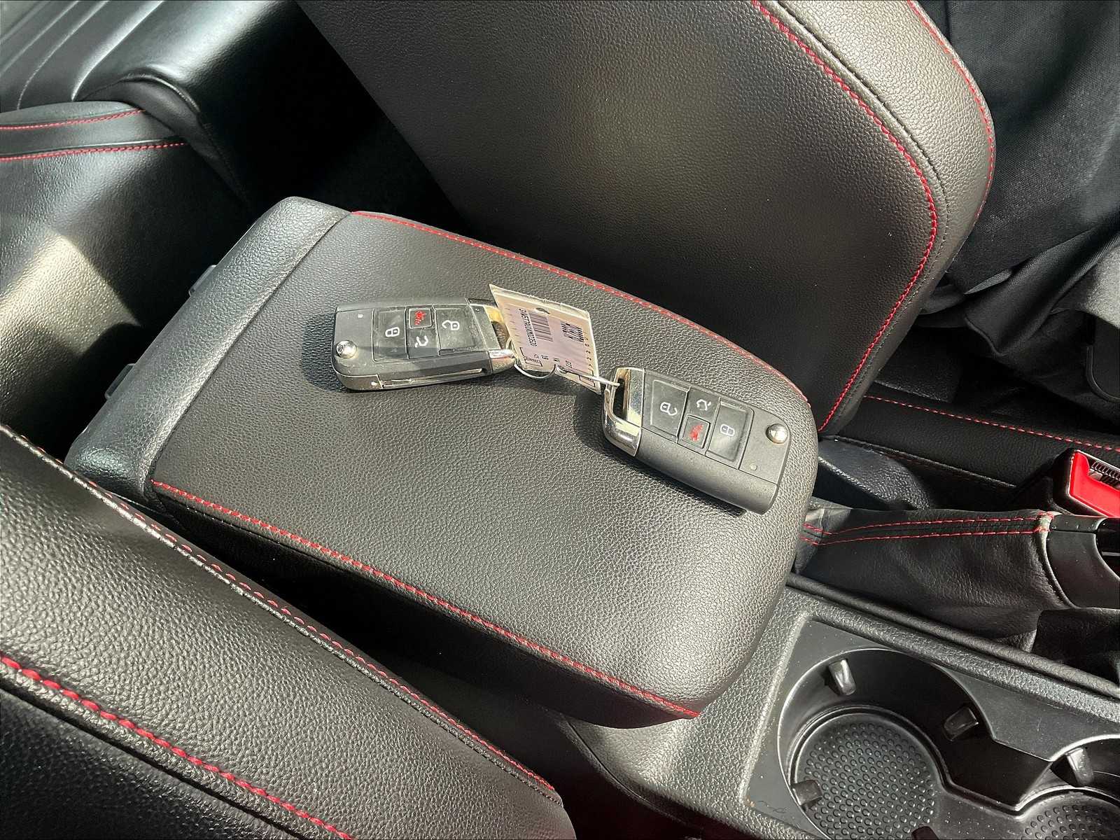2019 Volkswagen Golf GTI SE - Photo 30