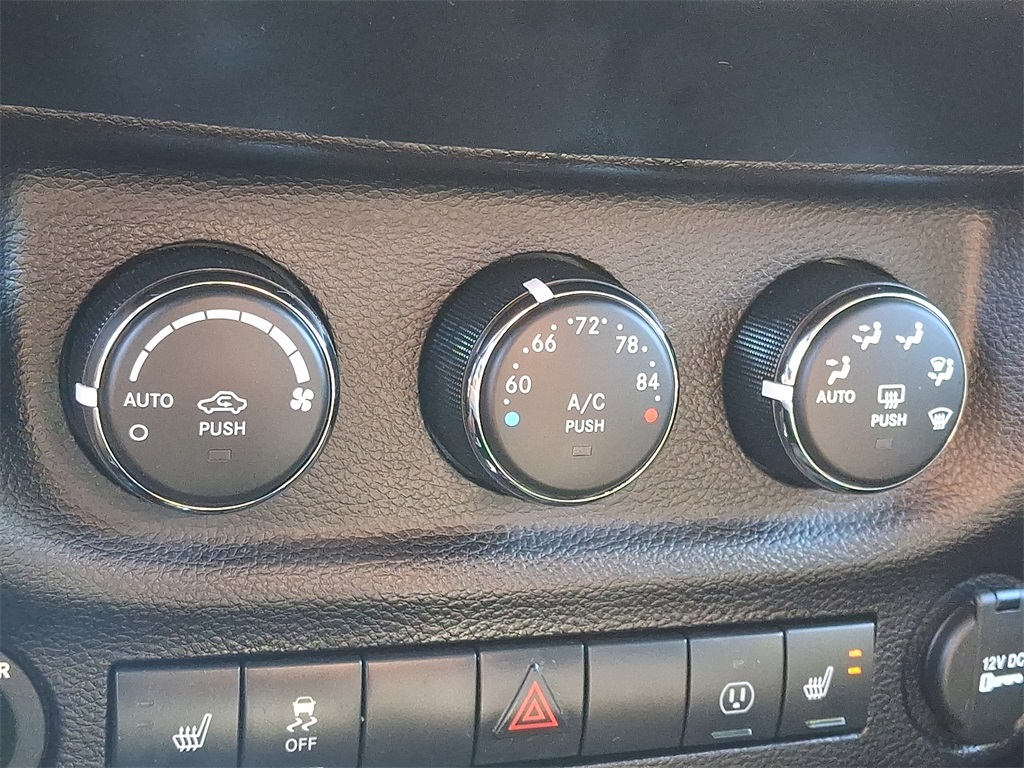 2016 Jeep Wrangler Unlimited Rubicon - Photo 16