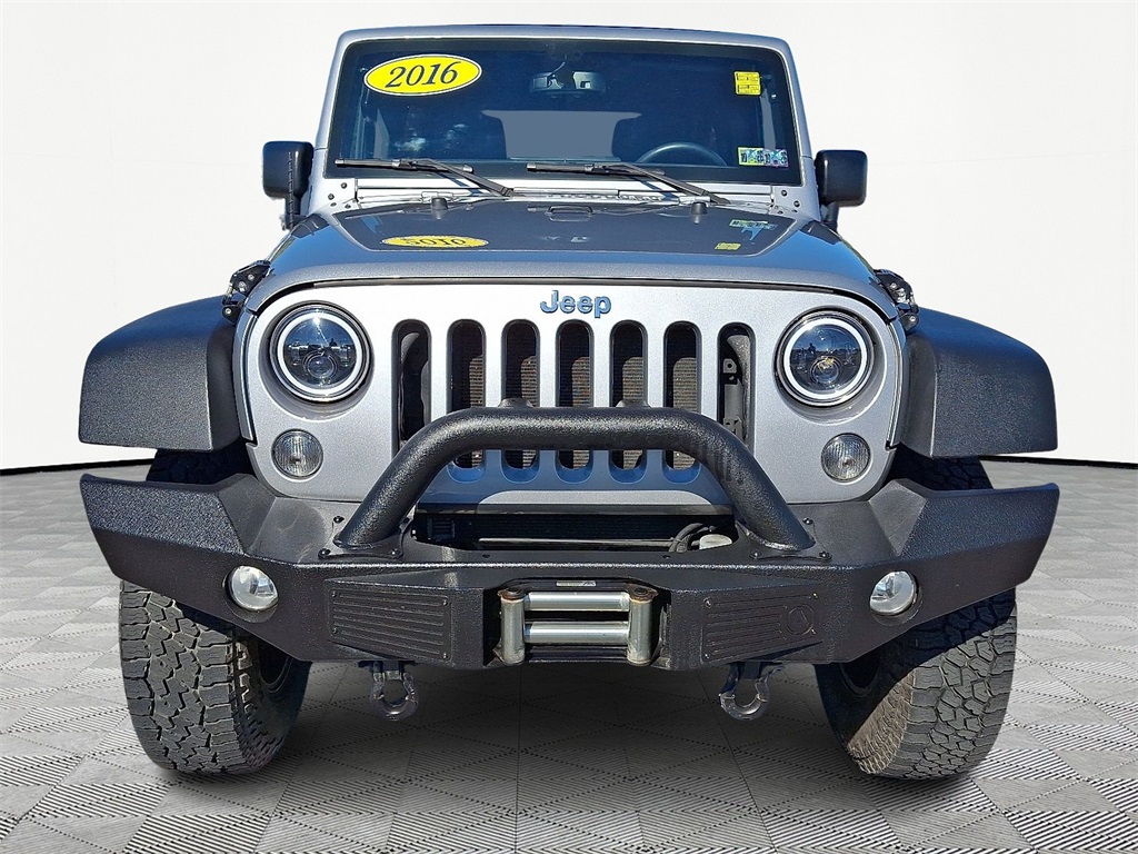 2016 Jeep Wrangler Unlimited Rubicon - Photo 2